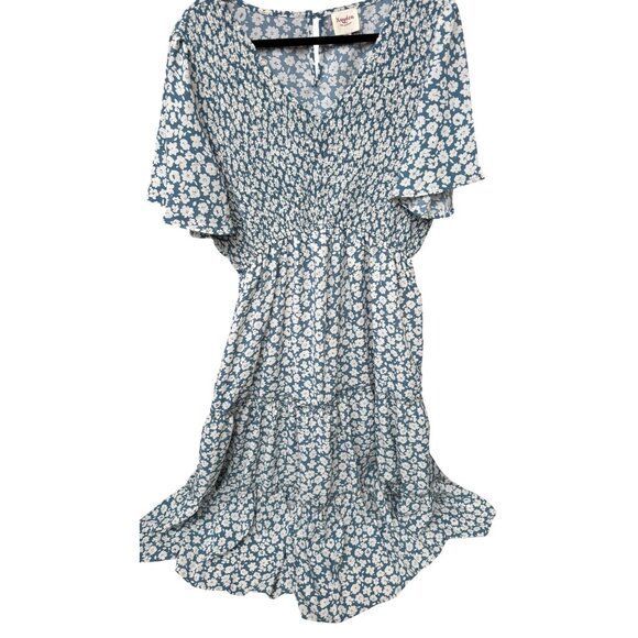 Hayden Blue & White Floral Smocked Maxi Dress Los Angeles .Women's 1X - Picture 1 of 11